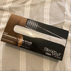 L’Oréal Steam Pod Straightener and Curler